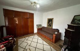 Casa plan parter si 6000 mp teren, zona Sambotin