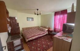 Casa si Teren in comuna Scoarta