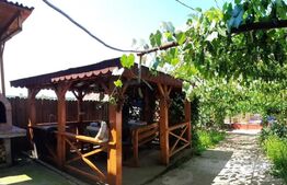 Casa si Teren in comuna Scoarta