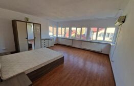 Casa in Targu Jiu zona Piata Mica