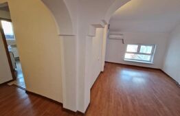 Casa in Targu Jiu zona Piata Mica