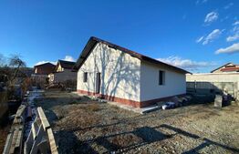 Casa plan parter suprafata 100mp ,cartier SISESTI