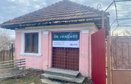 Casa plan parter, Carpinisi, Gorj