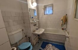 Apartament 3 camere, 2 bai, decomandat, zona Spiru