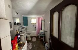 Casă pe plan parter, cu teren aferent de 6500mp, situată în Stanesti