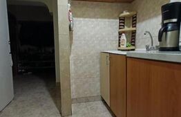 Apartament cu 3 camere, etajul 1, Plopilor