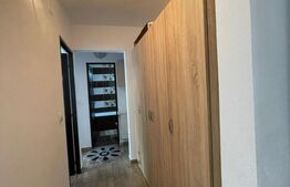 Apartament 3 camere, decomandat, etajul 2,  Zona Mall