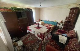 Casa de vanzare, sat Polata, cartier Barsesti 