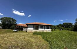 Casa 150 mp si 7300 mp teren, zona Schela