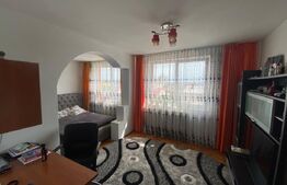 Apartament cu 4 camere, 82mp, zona 8