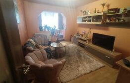 Apartament, 3 camere, 49mp, zona Plopilor