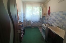 Apartament 2 camere, semidecomandat, zona 1 Mai