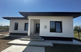 Casa plan parter, zona Narciselor 2