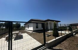 Casa plan parter, zona Narciselor 2