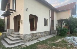 Casa plan parter si mansarda, 120 mp utili, Tg Jiu