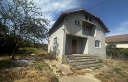 Casa P+M, 150 mp si 2600 mp teren, zona Danesti