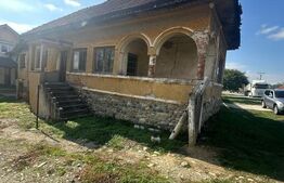 Casa la iesire din oras, zona Dragoieni