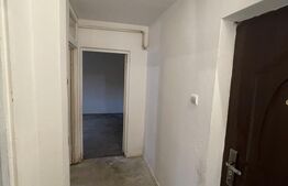 Apartament 2 camere, decomandat, 33 mp, zona 9Mai