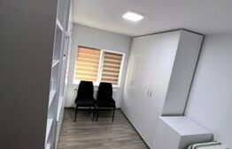 Apartament 3 camere, 80 mp, decomandat, zona Centrala