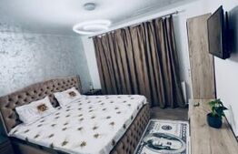 Apartament 3 camere, 80 mp, decomandat, zona Centrala