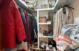 Apartament 3 camere, 71 mp, decomandat, etajul 2, zona Debarcader