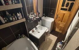 Apartament cu 2 camere, 55 mp, decomandat, zona Traian