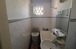 Apartament de vanzare, cu 2 camere, 42 mp, zona Teilor