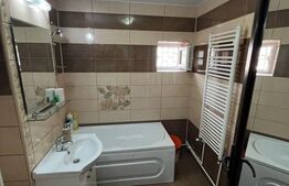 Apartament cu 2 camere, decomandat, 53 mp, zona Diana