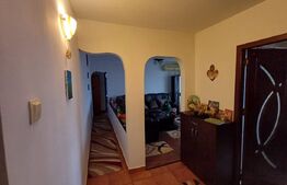Apartament cu 3 camere, 62 mp, zona Bulevardul Republicii