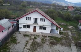 CASA P+1 cu 4 dormitoare zona Arcani