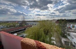 Apartament ultra-spatios de 3 camere, decomandat, 80 mp 