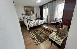Pensiune de vanzare, 6 camere, 370 mp, zona Arcani 
