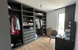 Casa de vanzare, cu 3 camere, 138 mp, zona Preajba 