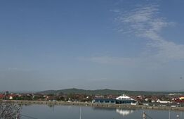 Apartament cu 2 camere, decomandat, zona Piata Mare