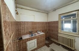 Apartament 2 camere, decomandat, 57mp, zona Piata Mare