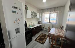 Apartament de inchiriat, cu 2 camere decomandat, 48 mp in zona Comuna din Paris