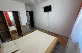 Apartament de inchiriat, cu 2 camere decomandat, 48 mp in zona Comuna din Paris