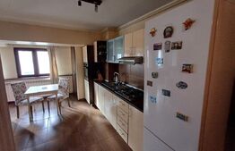 Apartament cu 2 camere, 63 mp, decomandat, zona ultracentrala, pietonala