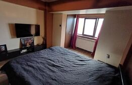 Apartament cu 2 camere, 63 mp, decomandat, zona ultracentrala, pietonala