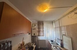 Apartament cu 2 camere, decomandat, 37 mp, zona Piața Mică 