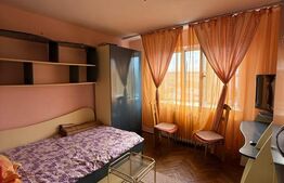 Apartament cu 3 camere, 70 mp, decomandat, Castelul de Apa