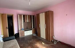 Apartament cu 3 camere, 70 mp, decomandat, Castelul de Apa