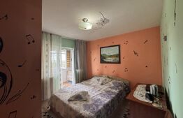 Apartament de vanzare, cu 3 camere, decomamdat, zona Progresului 