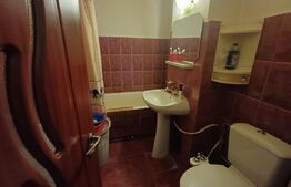 Apartament de vanzare, cu 2 camere decomandat, 50+18 mp, zona 9 Mai