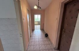 Apartament 3 camere, decomandat, Etajul 3
