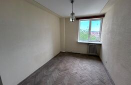 Apartament 3 camere, decomandat, Etajul 3
