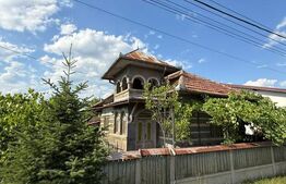 Casa batraneasca, renovabila, Comuna Danesti, Sat Vacarea, 2570 mp, front 25 ml