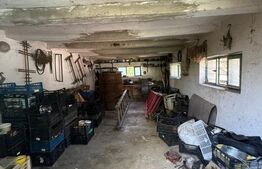 Casa batraneasca, renovabila, Comuna Danesti, Sat Vacarea, 2570 mp, front 25 ml