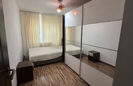 Apartament cu 3 camere, 48 mp, zona Plopilor
