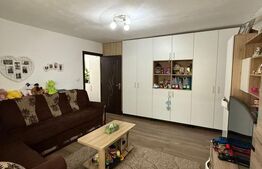 Apartament cu 3 camere, 65 mp, etaj 3, zona 9 Mai